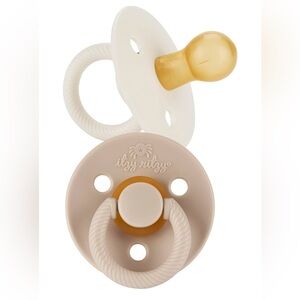 Itzy Ritzy Itzy Soother Cherry Shape 0-6 mos
